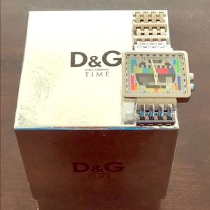 D & G Watch